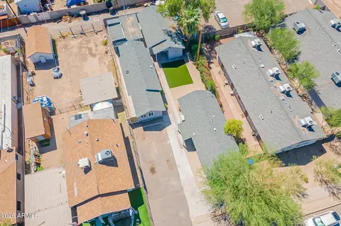 View/Area - 1425 E Roosevelt St, Phoenix, AZ 85006 photo 2 of 7