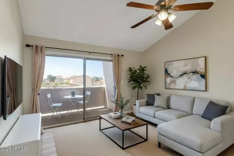 623 W Guadalupe Rd #214, Mesa, AZ 85210