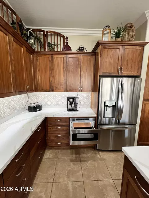 Kitchen - 4122 E Azalea Dr, Gilbert, AZ 85298 photo 4 of 5