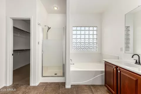 Bath - 7732 E Albany St, Mesa, AZ 85207 photo 3 of 5