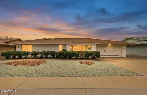 9413 W Spanish Moss Ln, Sun City, AZ 85373