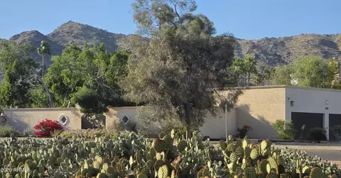 12054 S Tonalea Dr, Phoenix, AZ 85044