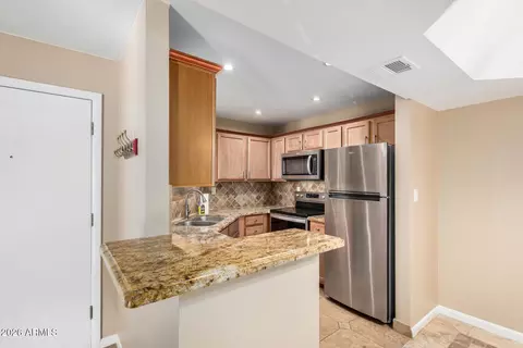 3845 E Greenway Rd #211, Phoenix, AZ 85032 photo 7