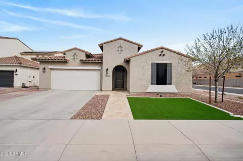 1510 E Canary Dr, Gilbert, AZ 85297