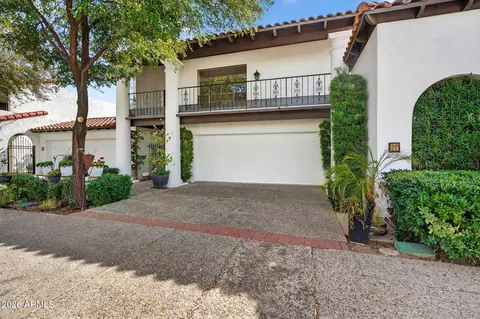 Exterior - 77 E Missouri Ave #27, Phoenix, AZ 85012 photo 3 of 17