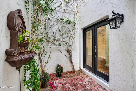 Exterior - 77 E Missouri Ave #27, Phoenix, AZ 85012 photo 10 of 17