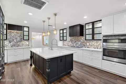 Kitchen - 77 E Missouri Ave #27, Phoenix, AZ 85012 photo 3 of 3