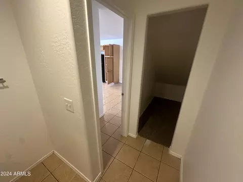 Entry Way - 2616 E Southgate Ave #2, Phoenix, AZ 85040 photo 5 of 15