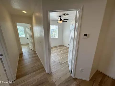 Entry Way - 2616 E Southgate Ave #2, Phoenix, AZ 85040 photo 14 of 15