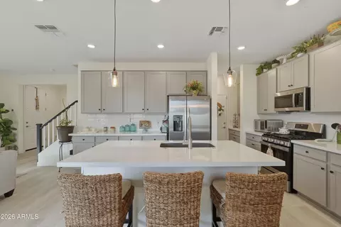 9851 E Tamery Ave, Mesa, AZ 85212