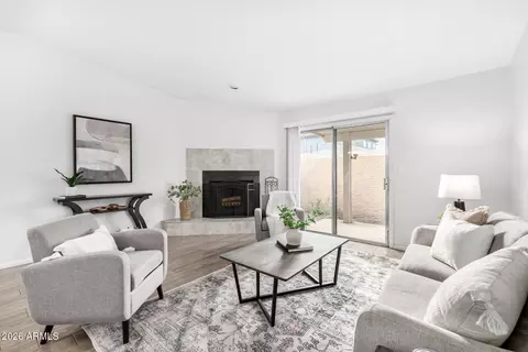 3033 N 37th St #1, Phoenix, AZ 85018