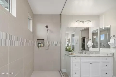 Bath - 3743 E Arabian Dr, Gilbert, AZ 85296 photo 3 of 6