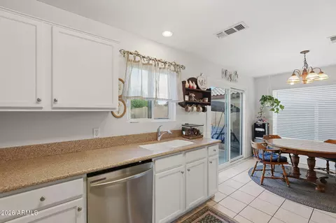 Kitchen - 9300 E Carol Ave, Mesa, AZ 85208 photo 4 of 4