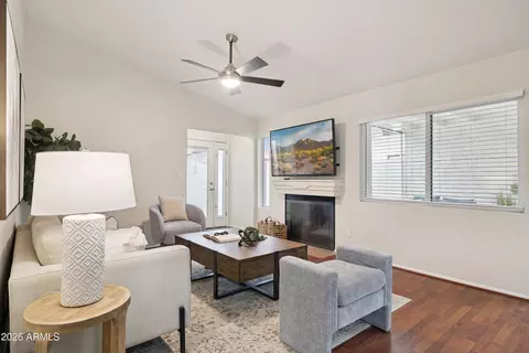 Living - 4343 E Osborn Rd, Phoenix, AZ 85018 photo 1 of 2