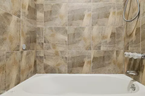 Bath - 4343 E Osborn Rd, Phoenix, AZ 85018 photo 3 of 7