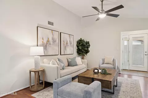 Living - 4343 E Osborn Rd, Phoenix, AZ 85018 photo 2 of 2
