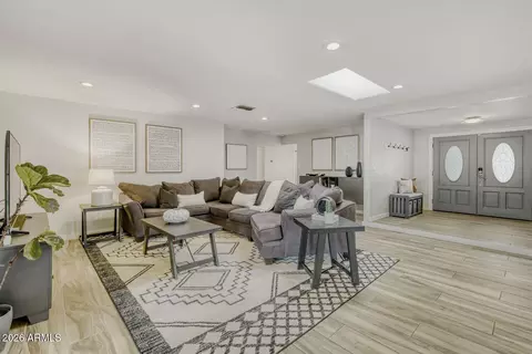 Living - 2538 N 50th St, Phoenix, AZ 85008 photo 1 of 3