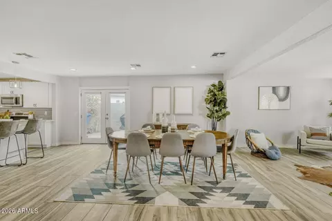 Dining - 2538 N 50th St, Phoenix, AZ 85008 photo 2 of 2
