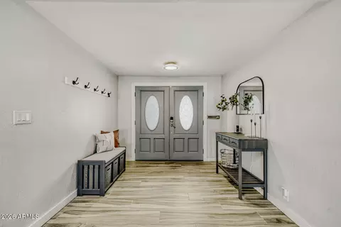 2538 N 50th St, Phoenix, AZ 85008