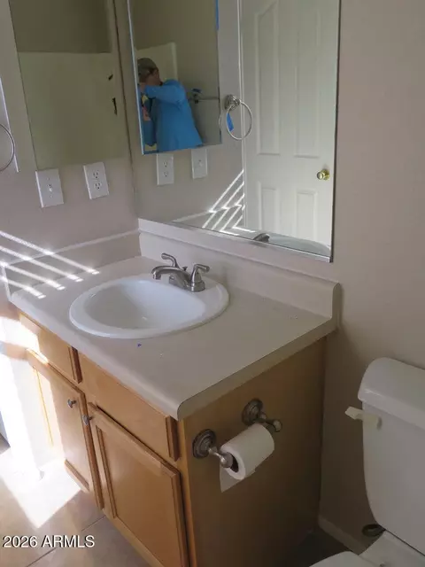 Bath - 3331 S Chaparral Rd, Apache Junction, AZ 85119 photo 3 of 5