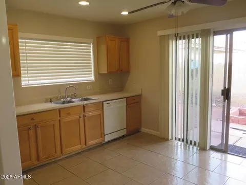 Kitchen - 3331 S Chaparral Rd, Apache Junction, AZ 85119 photo 3 of 4