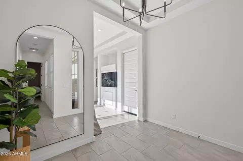 Entry Way - 9517 E Tungsten Dr, Mesa, AZ 85212 photo 4 of 5