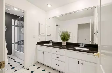 Bath - 4222 E Mclellan Cir #17, Mesa, AZ 85205 photo 8 of 8