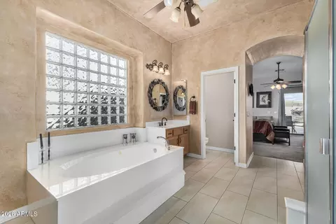 Bath - 1527 N Steele --, Mesa, AZ 85207 photo 1 of 5