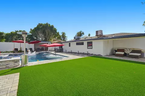 Exterior - 5149 N 34th St, Phoenix, AZ 85018 photo 23 of 24