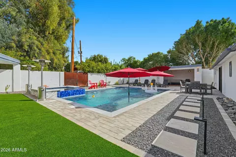Exterior - 5149 N 34th St, Phoenix, AZ 85018 photo 14 of 24