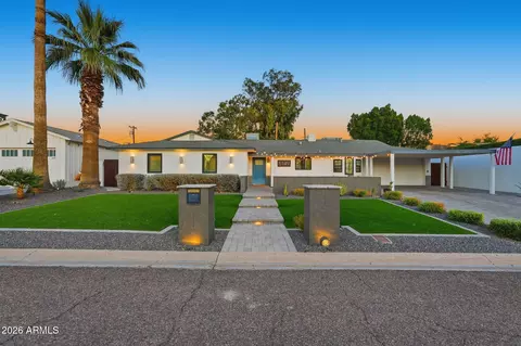 Exterior - 5149 N 34th St, Phoenix, AZ 85018 photo 2 of 24