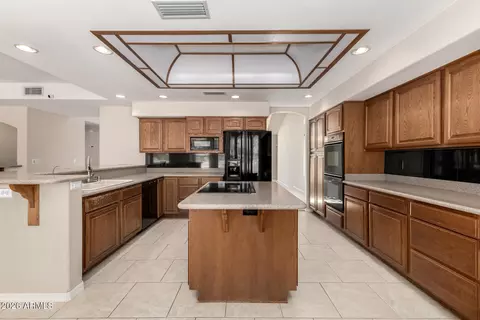 Kitchen - 3406 E Tere St, Phoenix, AZ 85044 photo 1 of 4