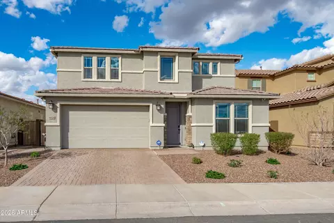 8926 W Denton Ln, Glendale, AZ 85305