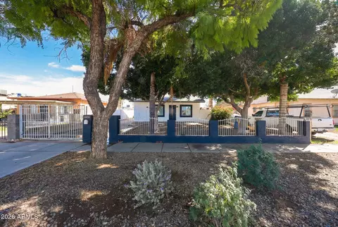 6809 N 59th Dr, Glendale, AZ 85301