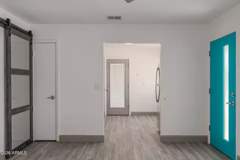 Entry Way - 10002 N 18th Ave, Phoenix, AZ 85021 photo 1 of 1