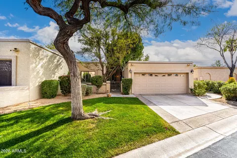 8100 E Camelback Rd #151, Scottsdale, AZ 85251