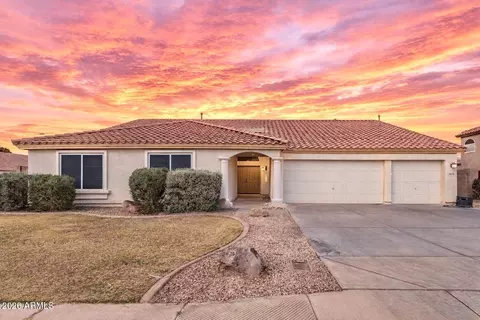 8038 W Acapulco Ln, Peoria, AZ 85381