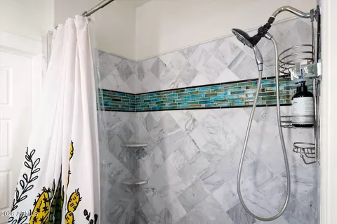 Bath - 1348 E Fillmore St, Phoenix, AZ 85006 photo 2 of 2