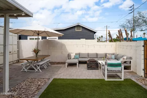 Exterior - 1348 E Fillmore St, Phoenix, AZ 85006 photo 8 of 10
