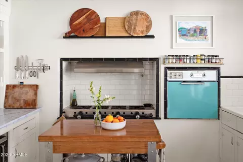Kitchen - 1348 E Fillmore St, Phoenix, AZ 85006 photo 6 of 6