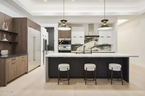 Kitchen - 3035 E Coolidge St, Phoenix, AZ 85016 photo 2 of 6