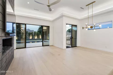 Living - 3035 E Coolidge St, Phoenix, AZ 85016 photo 2 of 2