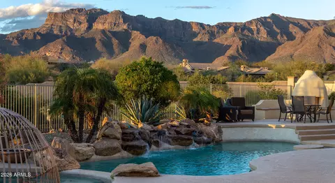 8388 E Twisted Leaf Dr, Gold Canyon, AZ 85118