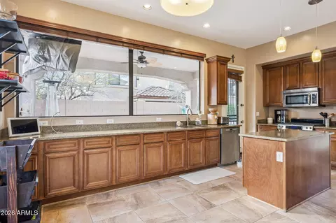 Kitchen - 7245 E Norland St, Mesa, AZ 85207 photo 4 of 4