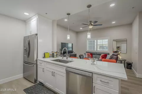 2038 E River Rd #101, Tucson, AZ 85718