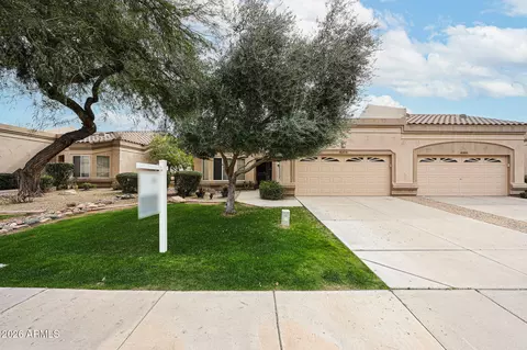 8379 W Utopia Rd, Peoria, AZ 85382