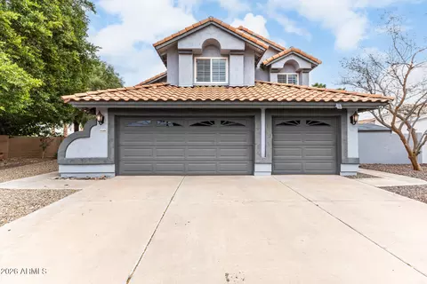 Exterior - 3348 E Glenhaven Dr, Phoenix, AZ 85048 photo 2 of 9