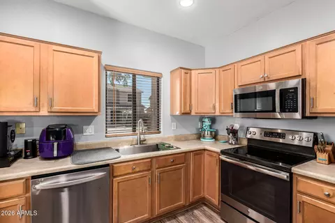 Kitchen - 2328 E Greenlee Ave, Apache Junction, AZ 85119 photo 2 of 3