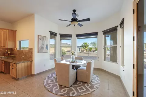 Dining - 40927 N 3rd Ave, Phoenix, AZ 85086 photo 1 of 2