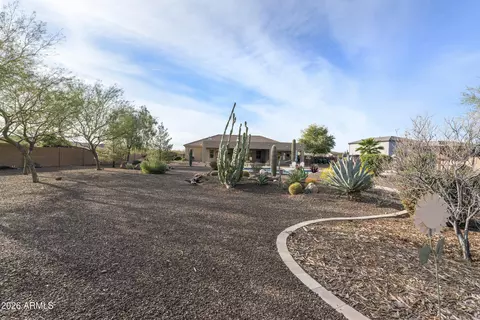 Exterior - 40927 N 3rd Ave, Phoenix, AZ 85086 photo 8 of 21